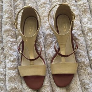 Vintage Tods Driver Authentic Two-Tone Ankle-Strap Sandals Beige and Camel